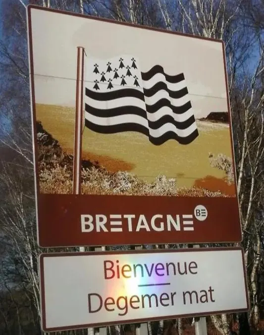 Hameau Kerhotten Langoelan